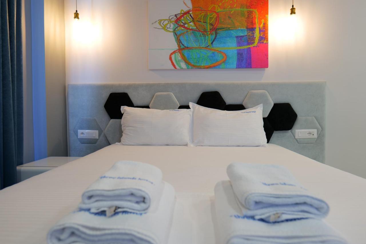 3 Islands 2 Hotel Ksamil Exteriör bild